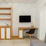 Hotel Corfos Ornos (Mykonos)