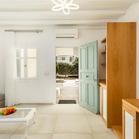 فندق كورفوس 3*