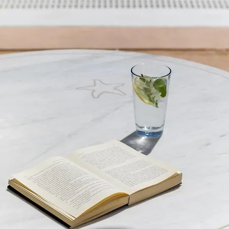 فندق كورفوس 3*