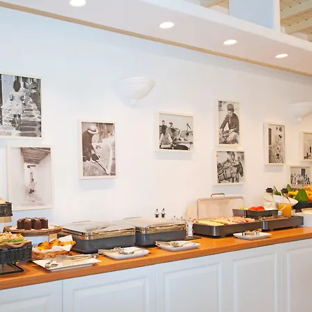 كورفوس 3* أورنوس