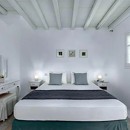 Hotel Corfos 3*